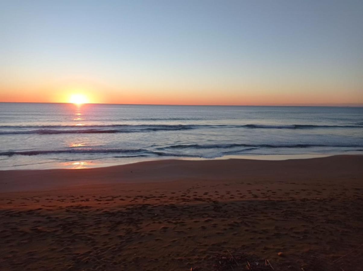 מלון Lido di Noto La Riva מראה חיצוני תמונה
